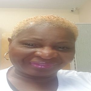 Meet your Posher, Beverley