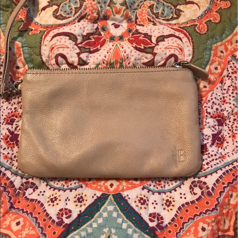 Mighty Purse Leather Phone Charging Wristlet