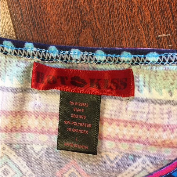 Hot kiss dress - Picture 3 of 3