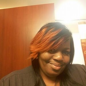 Meet your Posher, Myra