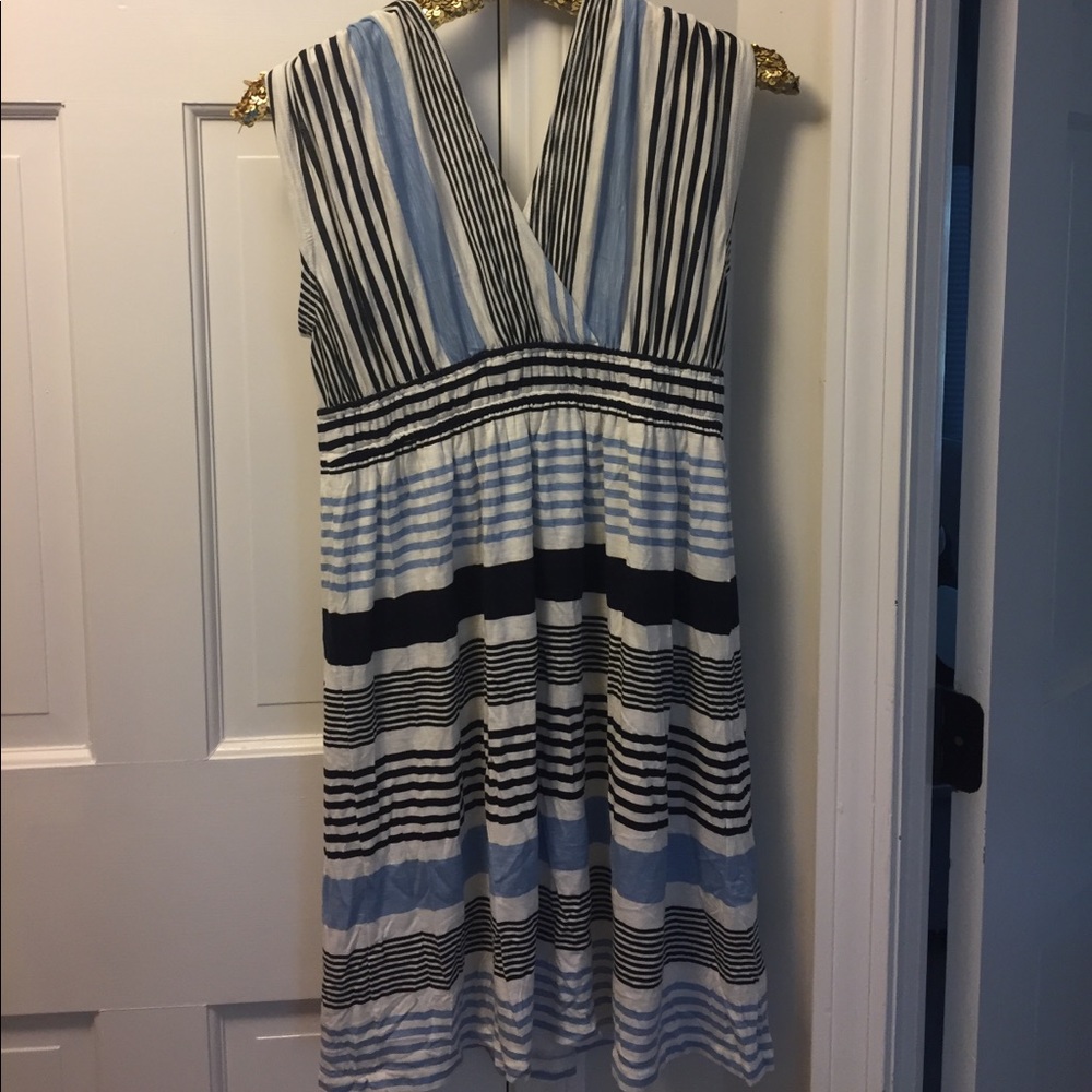Ann Taylor Loft dress. EUC. Size Small.