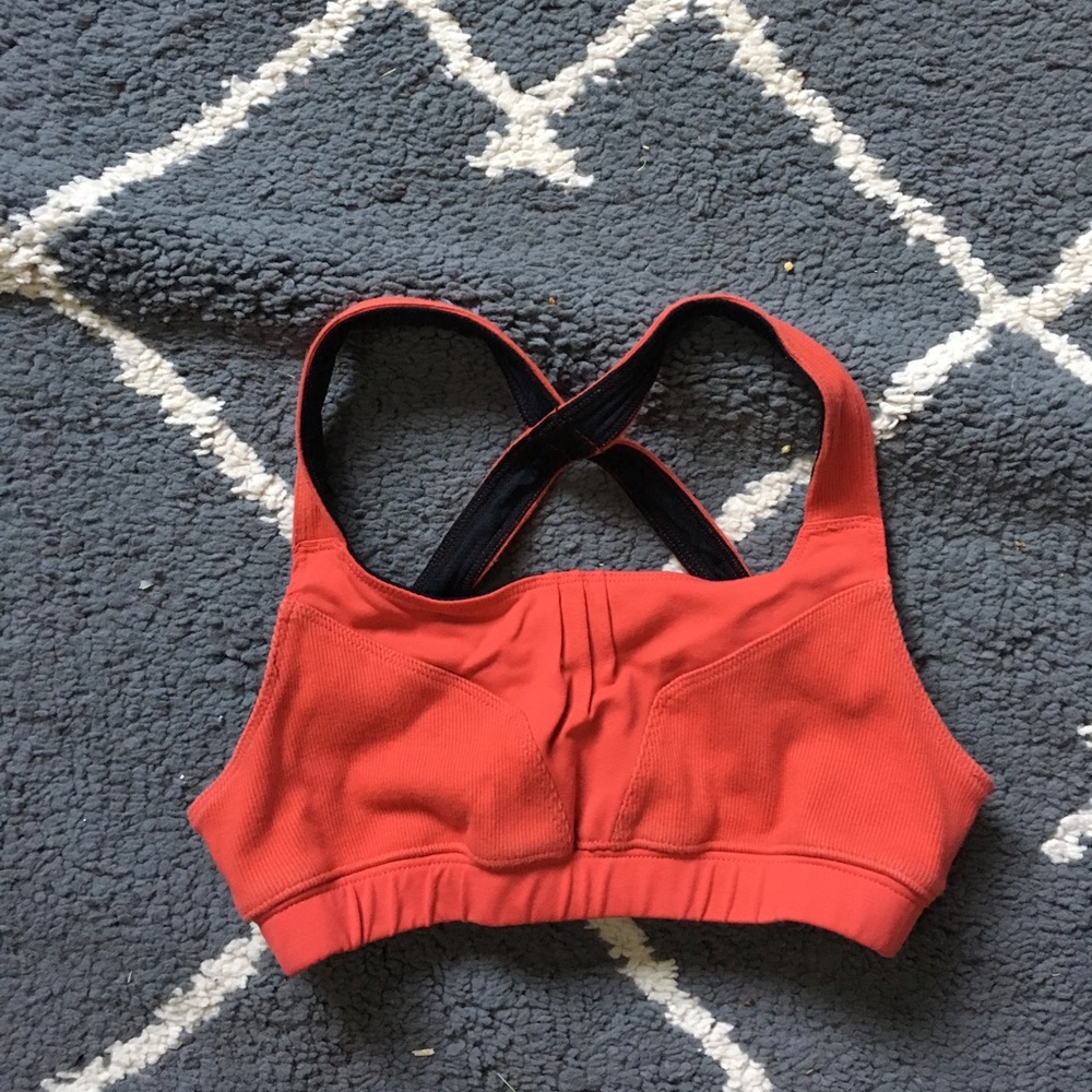 Oiselle small red sports bra