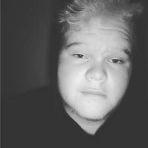 Meet your Posher, Zachary