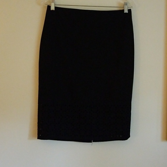 NEW YORK & CO BLACK SKIRTS - Picture 3 of 8