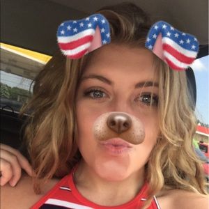 Meet your Posher, Sierra