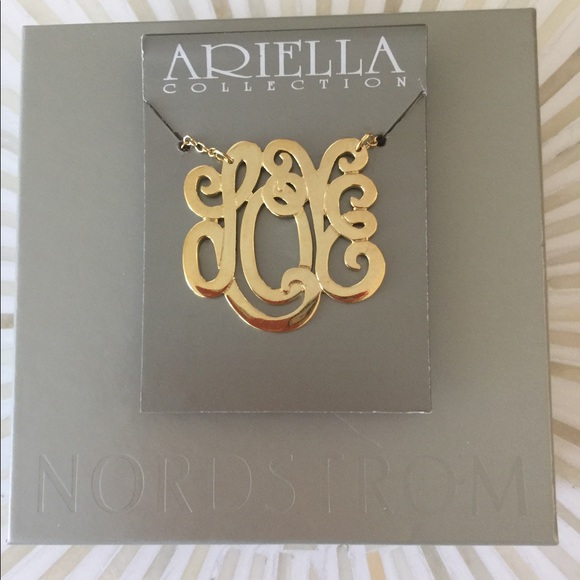 NECKLACE - Picture 2 of 3