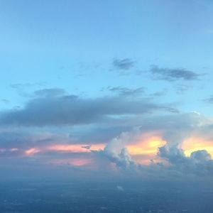 Meet your Posher, Yroz