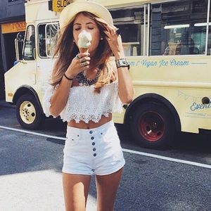 LF Carmar High Rise Fitted Short - white sz 24