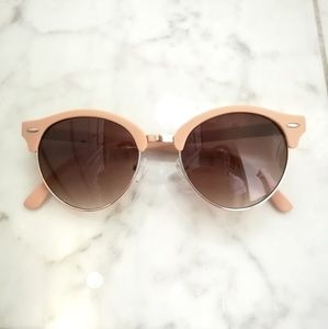 NUDE BROWLINE SUNNIES