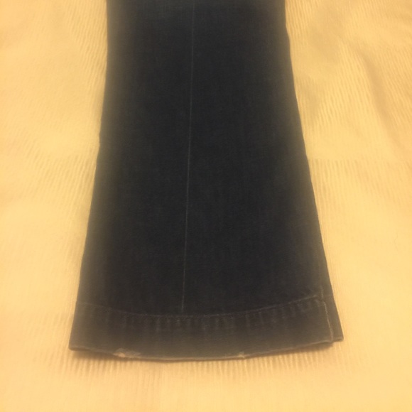 Capris - Picture 3 of 3