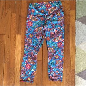 Yoga Democracy Sugar skull Capri leggings