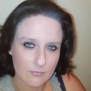 Meet your Posher, Tonya