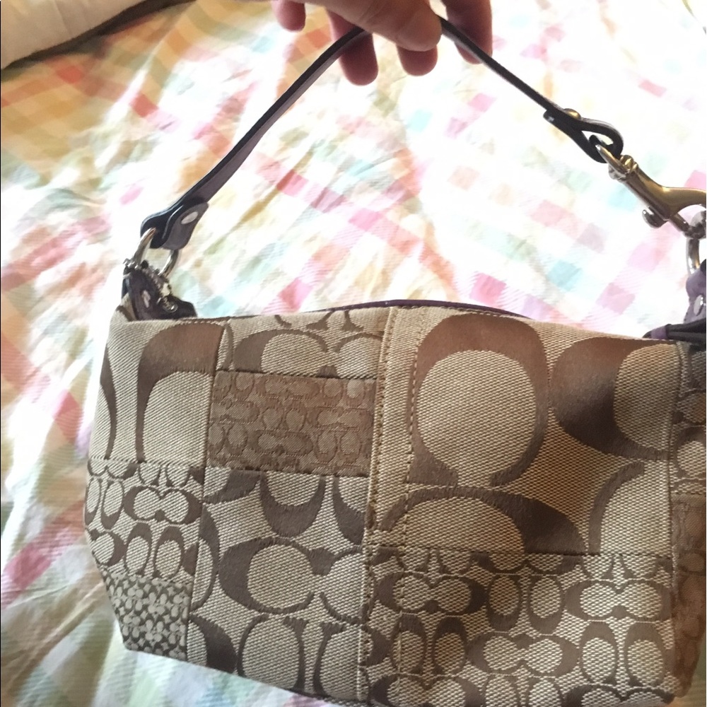 Authentic coach shoulder bag FLASH SALE PRICE FIRM