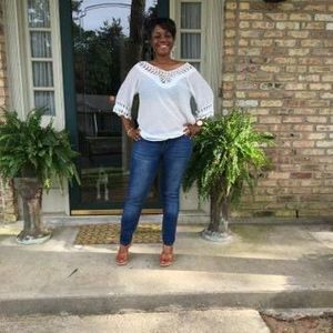 Meet your Posher, Candace