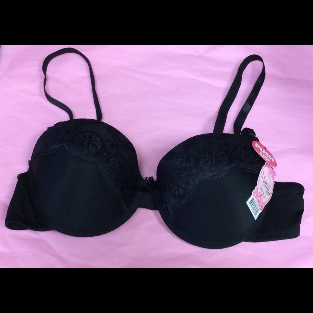 Underwire Push-Up Lace Detail  Bra NWT