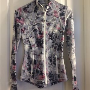 Floral print lululemon jacket size 2