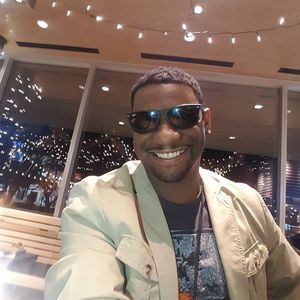 Meet your Posher, Cedric