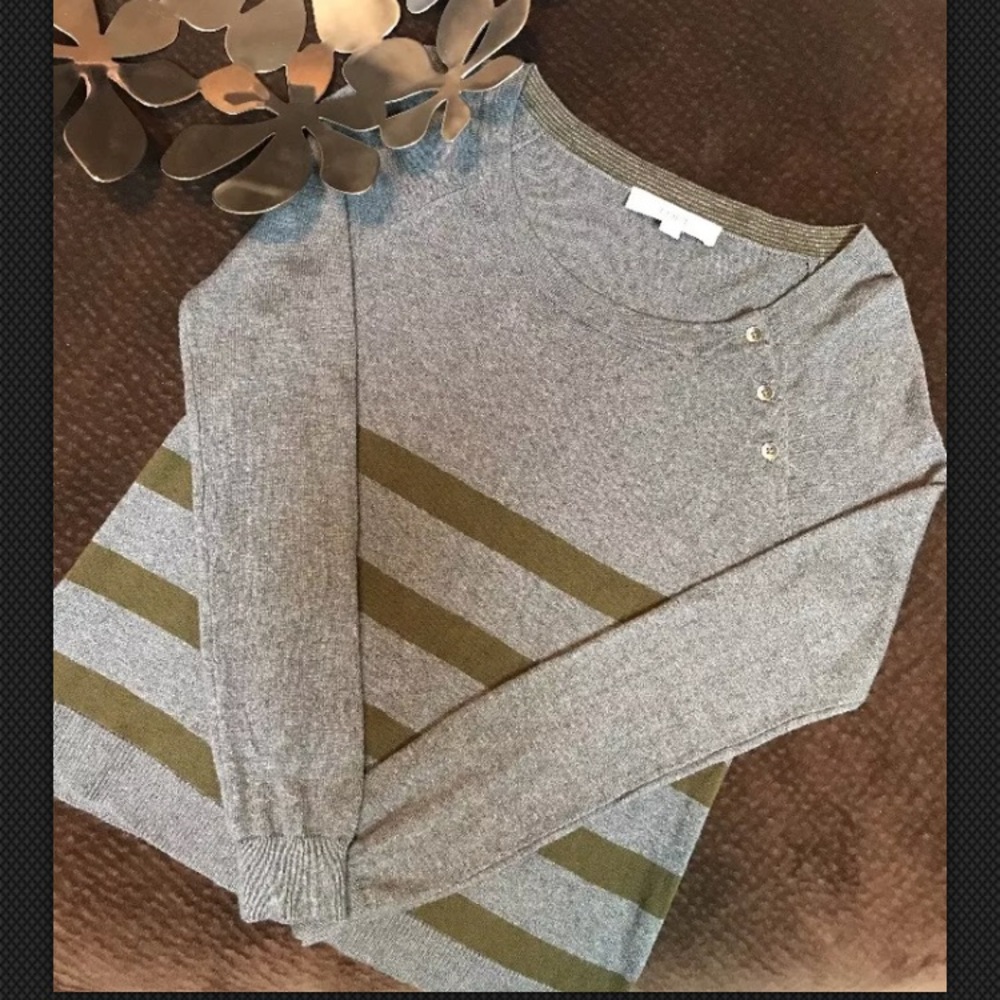 LOFT Light Sweater NWOT