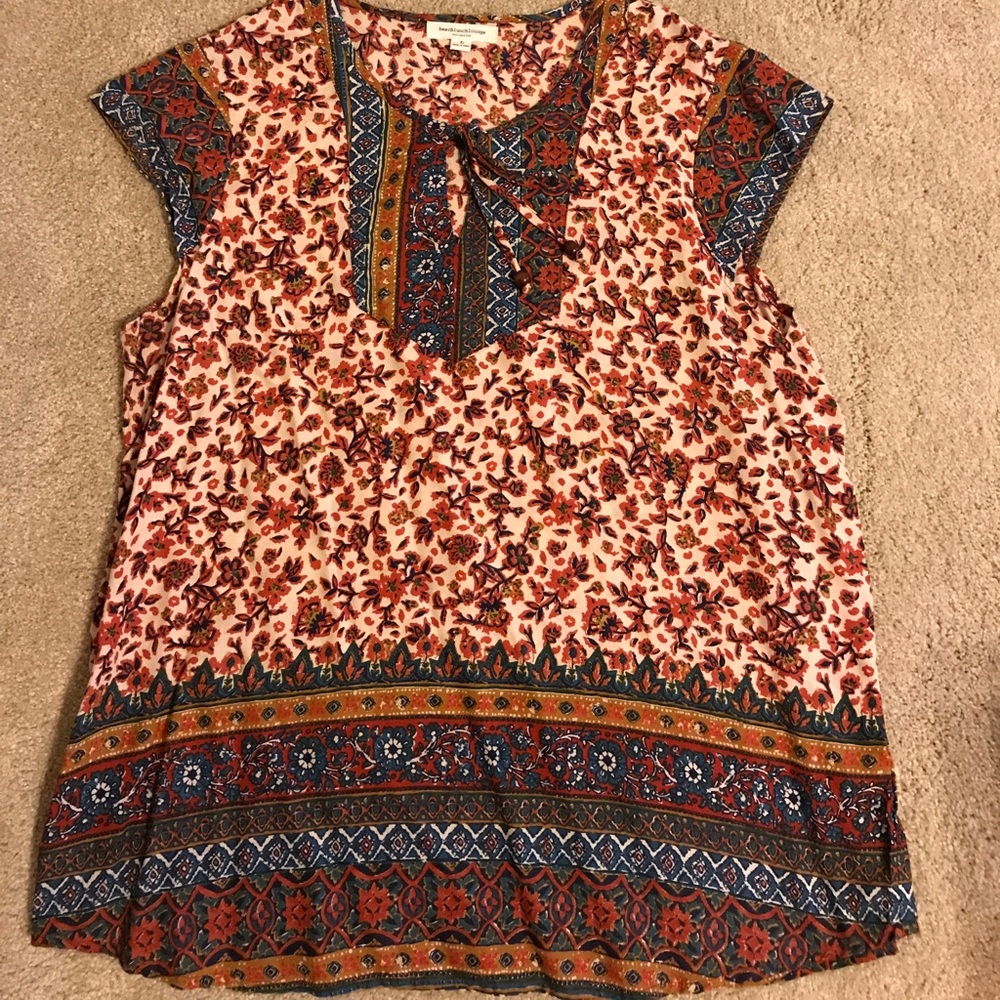 Boutique blouse floral