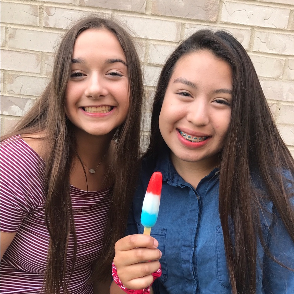 Meet your Posher, Sandy