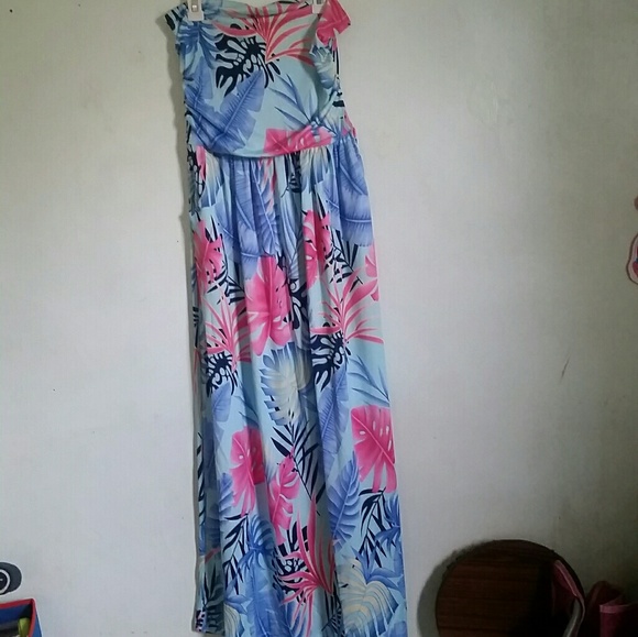 Gorgeous tropical print maxi dress - Picture 5 of 5
