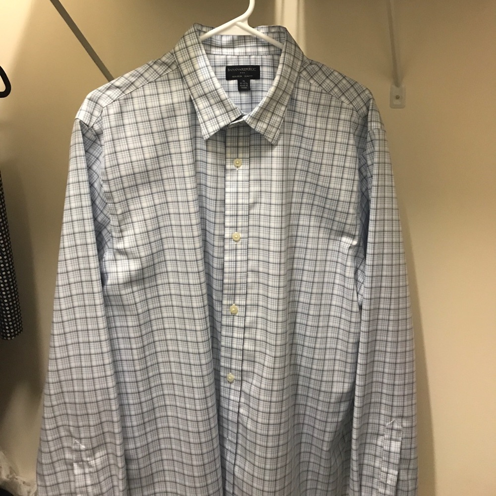 Banana Republic plaid slim fit Button Down