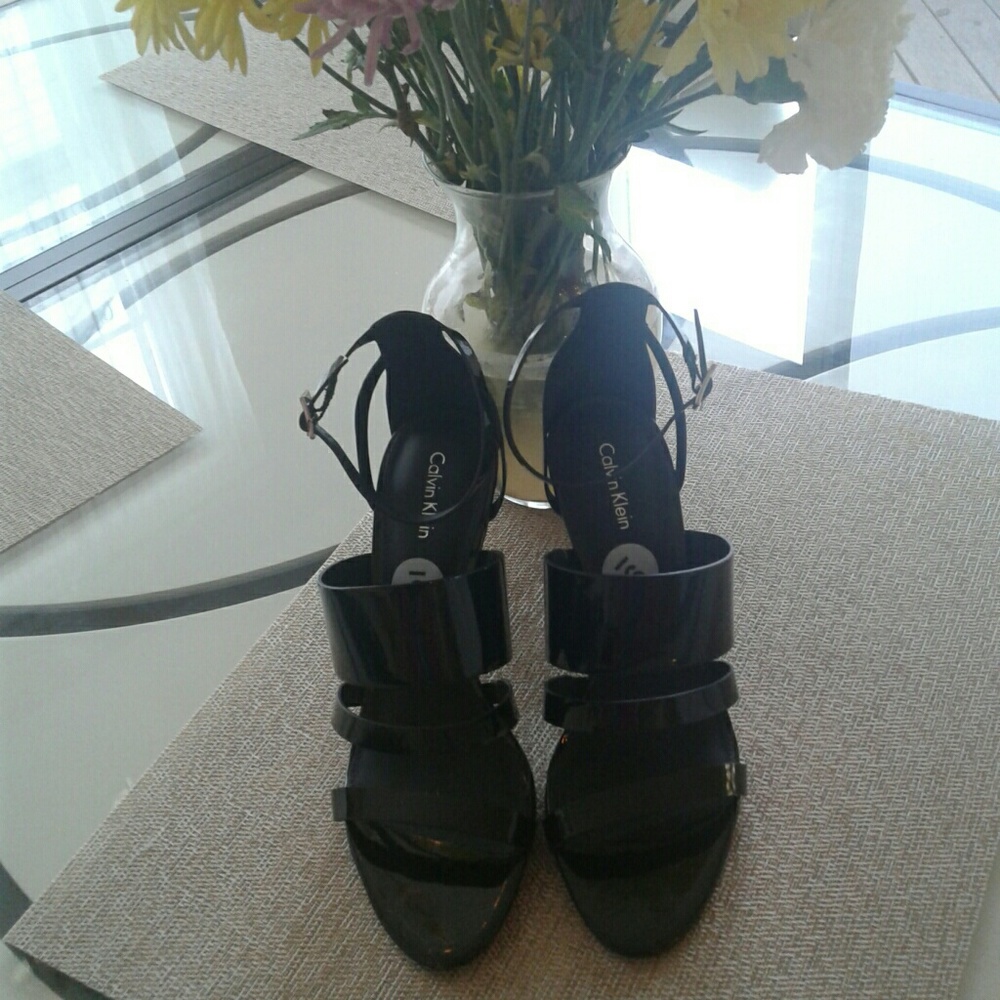 Women shoes
