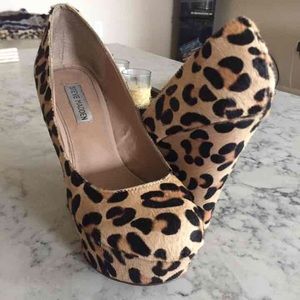 Steve Madden leopard wedges