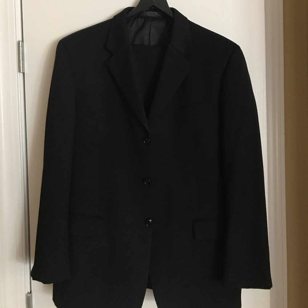 Full black suit (jacket and pants)