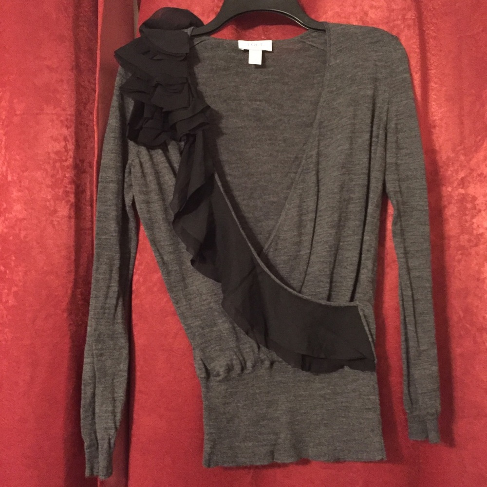 Ann Taylor grey blouse