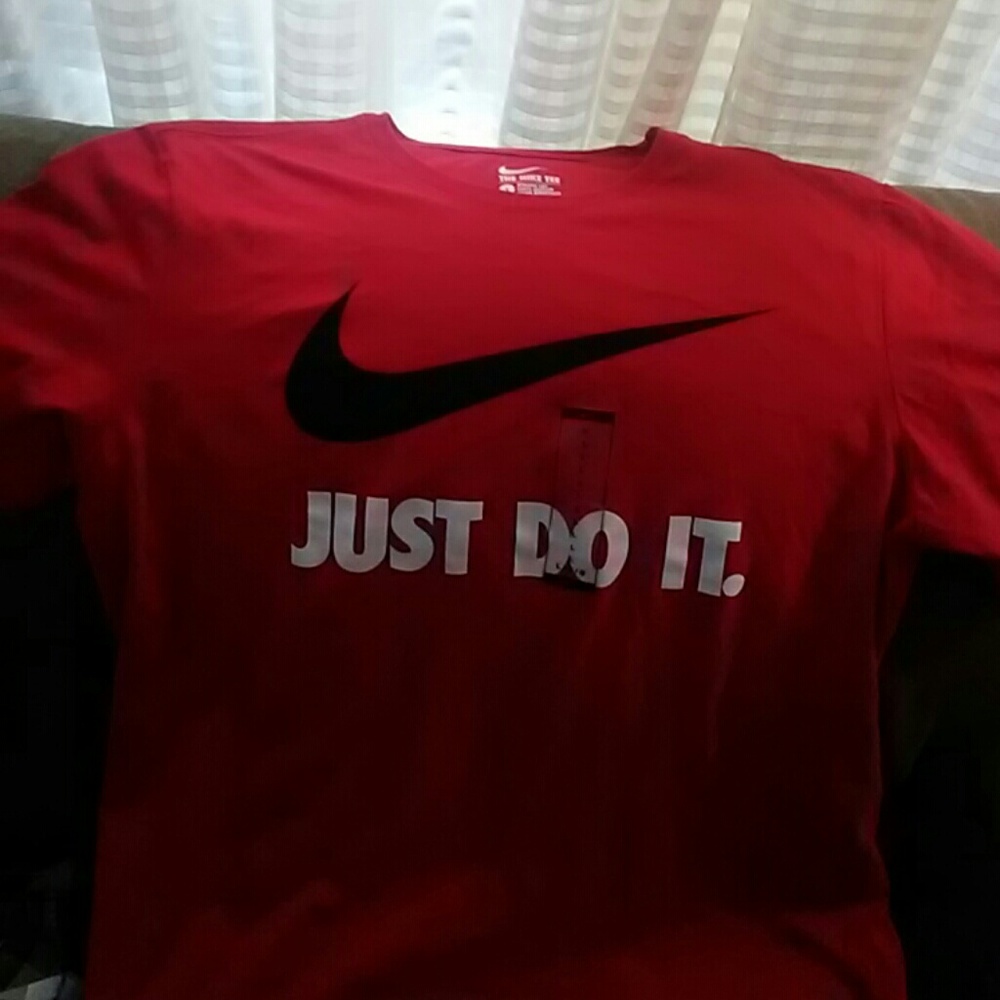 New Nike tshirt