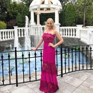 Tadashi Shoji strapless lace pintuck illusion gown