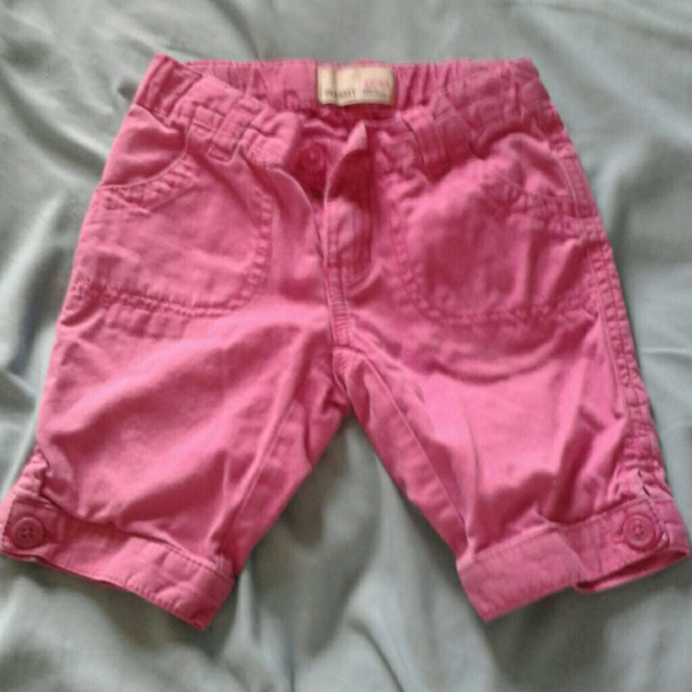 Old Navy Shorts size 4t