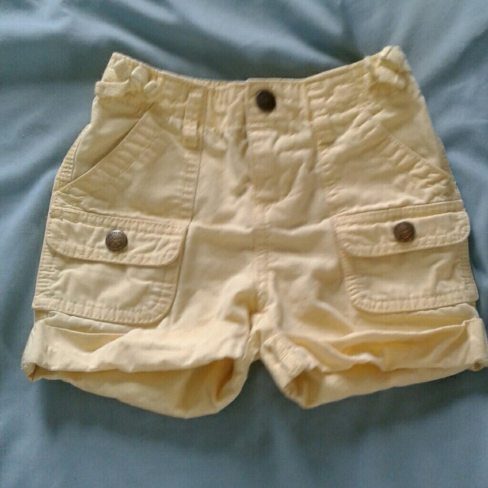 Baby Gap shorts size 2t