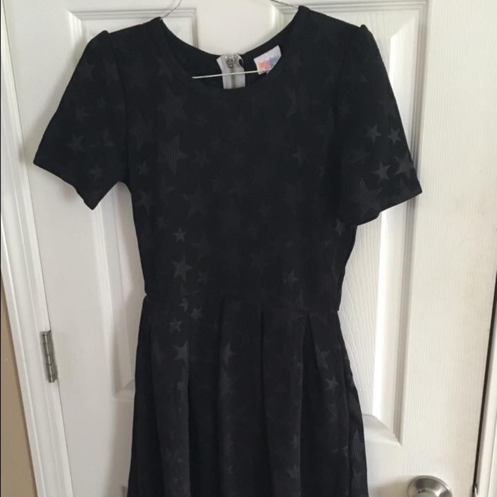Lularoe Amelia pocket dress black stars