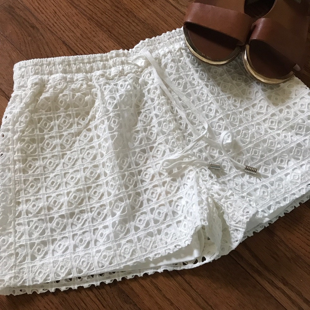 anthropologie brand new white eyelet summer shorts