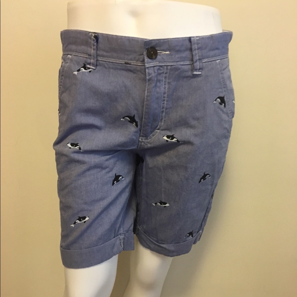 Shorts with "Free Willy" on them