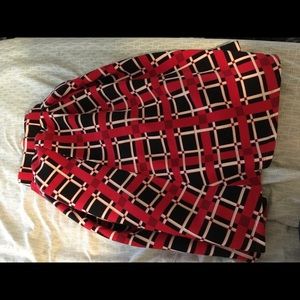 Small elegant lularoe Madison skirt