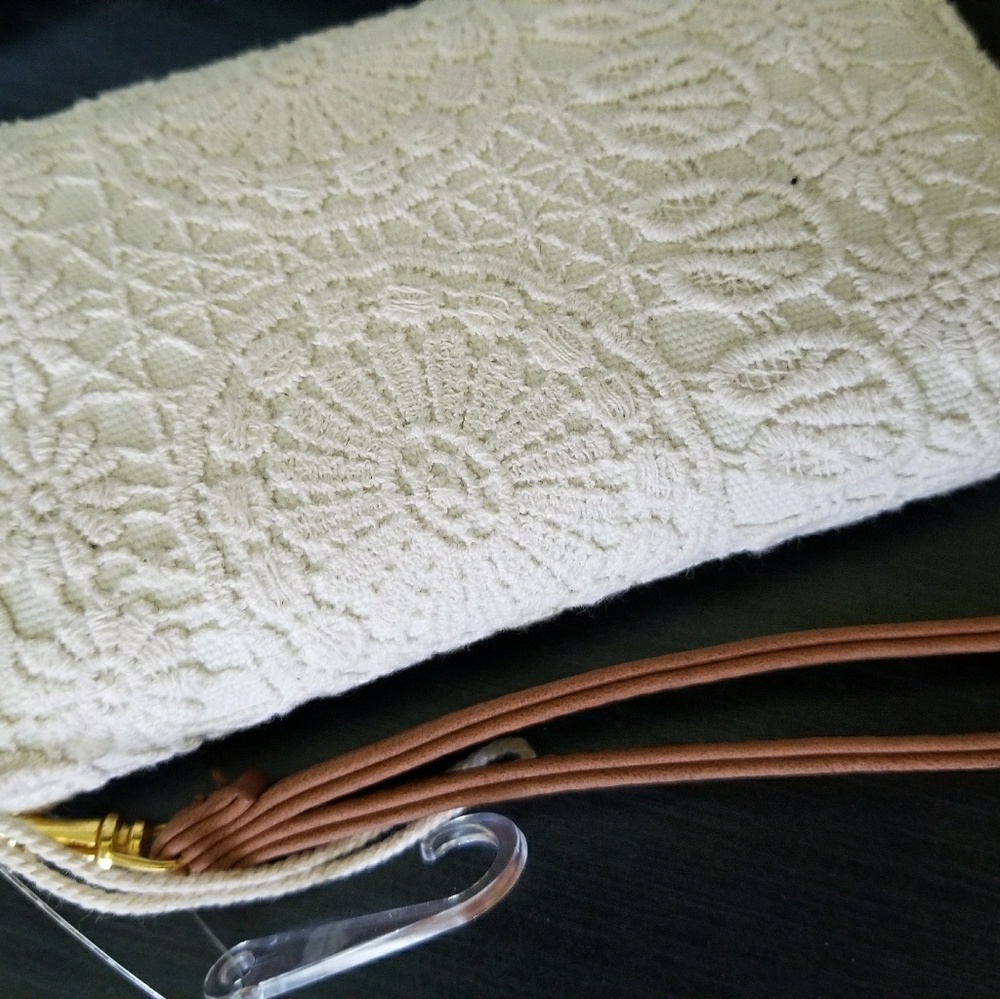 Merona lace/crochet wallet