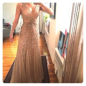Adrianna Papell brand new gold gown size 2