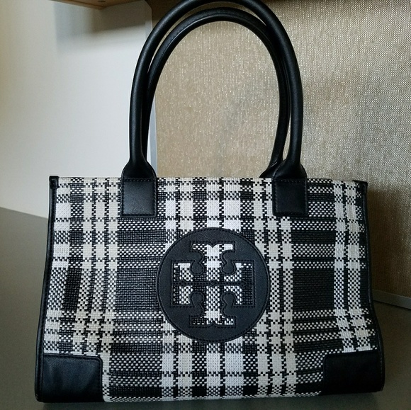 Tory burch purse - Picture 1 of 2
