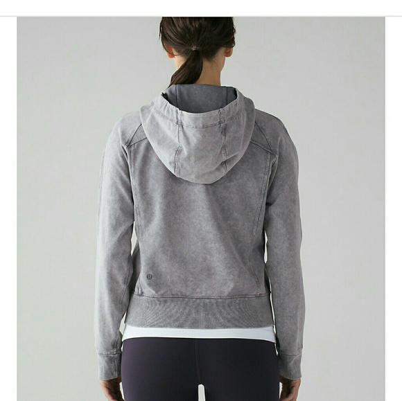 NWT Lululemon Hoodie - Picture 4 of 6