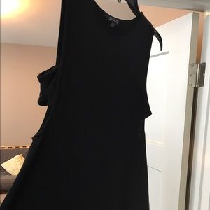 🌻$5 if added to Bundle.* Side Cut-Out Casual AE