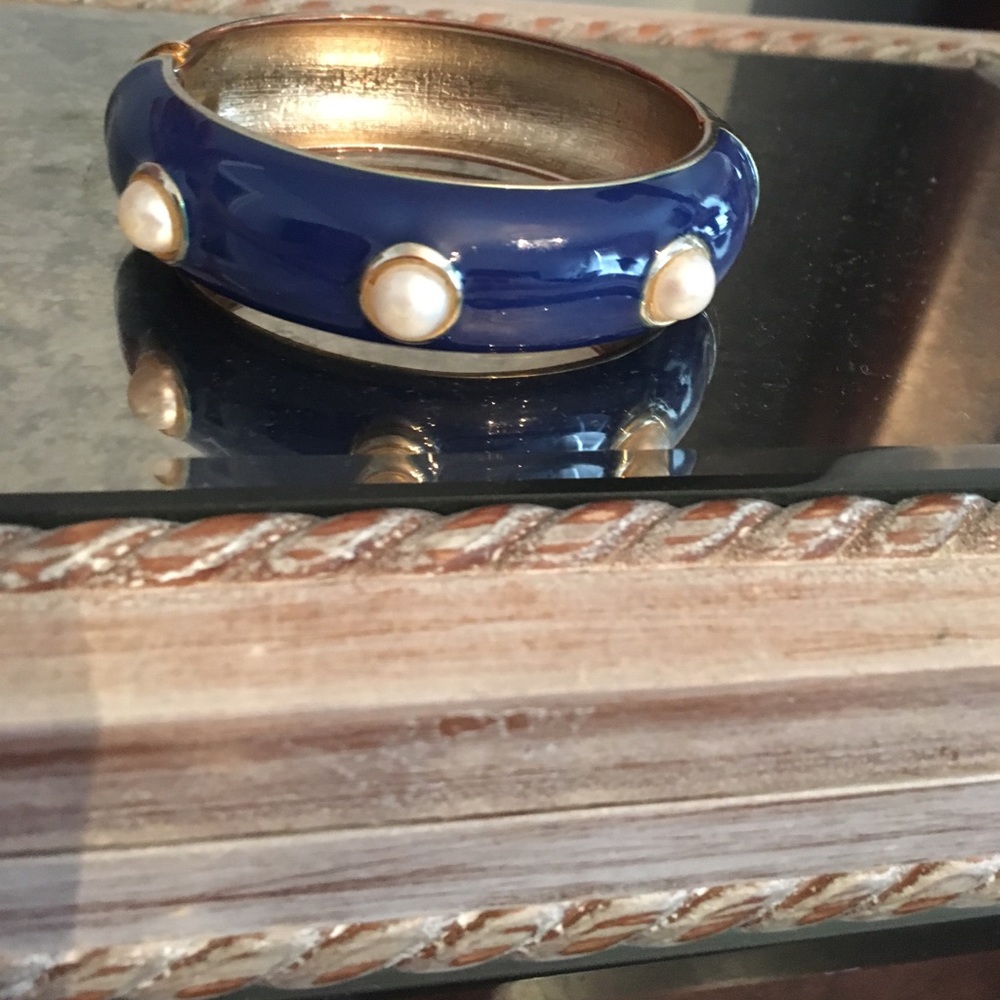 Blue Pearl Bangle