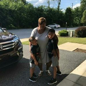 Meet your Posher, Candy