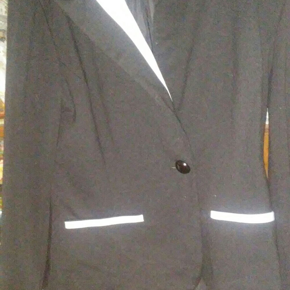 Darjoni blazer