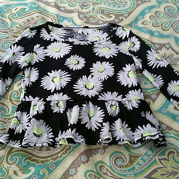 Youth Girls long sleeved shirt - Picture 1 of 2