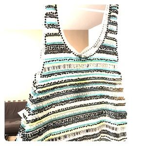 🌻$5 if added to Bundle.* Beaded Crop Top