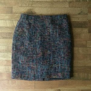 Size 0P Ann Taylor Loft skirt