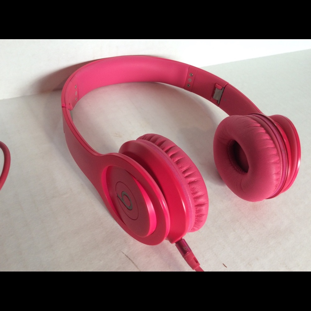 BEATS by DRE HEADPHONES